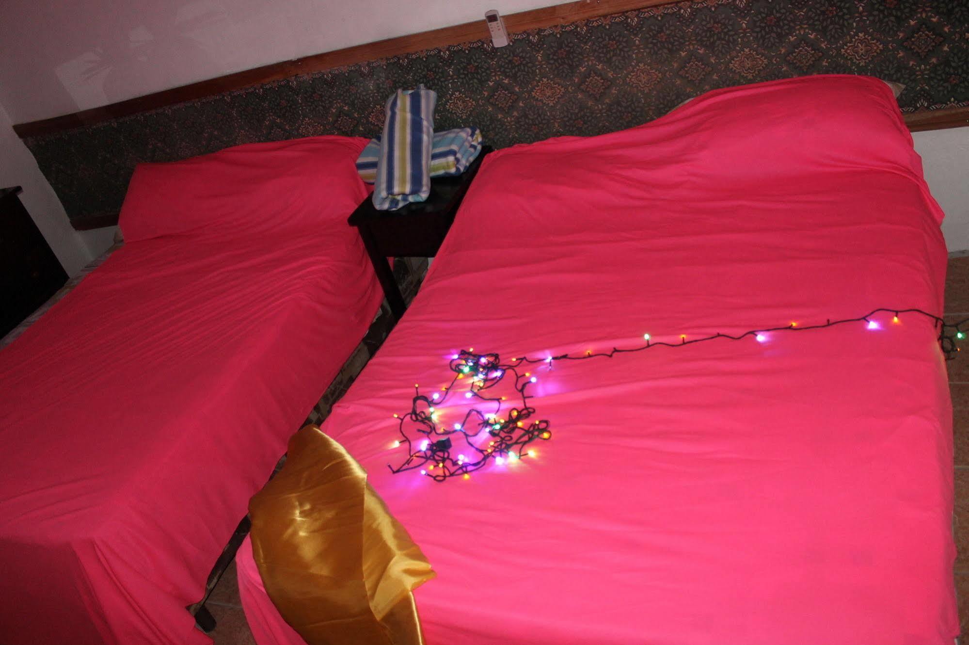 Bachelor Inn Hotel Πόλη του Μπελίζ Εξωτερικό φωτογραφία