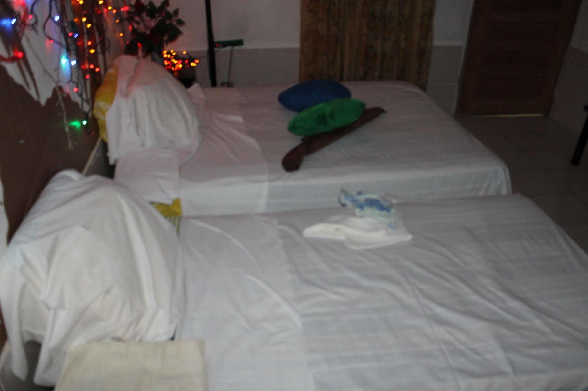Bachelor Inn Hotel Πόλη του Μπελίζ Εξωτερικό φωτογραφία