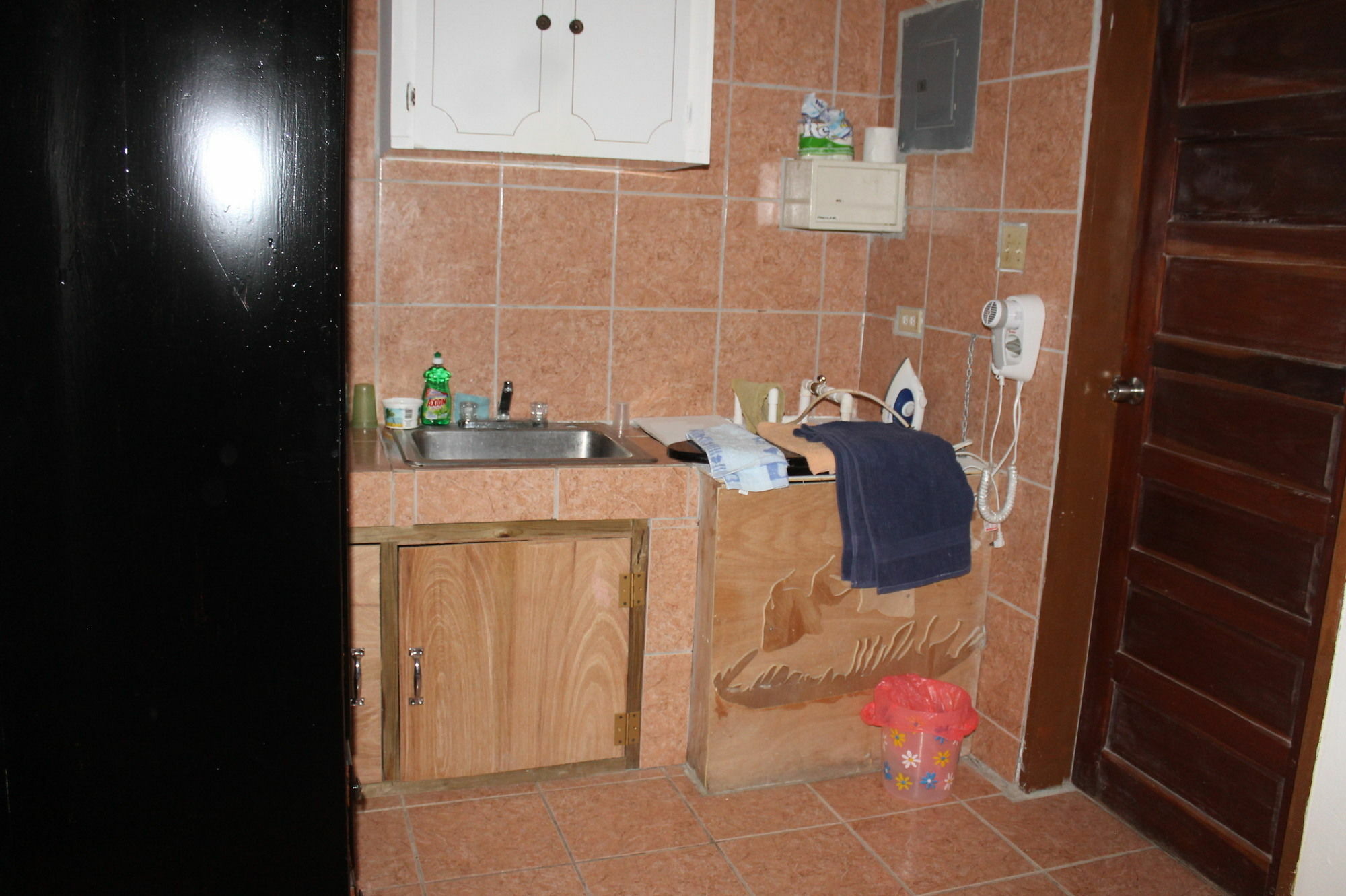 Bachelor Inn Hotel Πόλη του Μπελίζ Εξωτερικό φωτογραφία